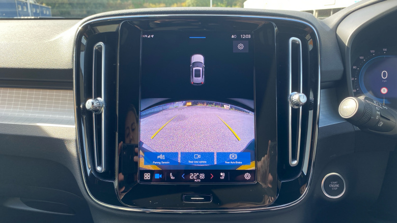 Volvo XC40 2.0 B3P Plus Dark 5dr Auto Petrol Estate